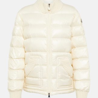 counterfeit designer Moncler Arcelot down jacket in white