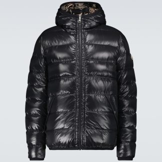 counterfeit designer Moncler Freville jacket in black