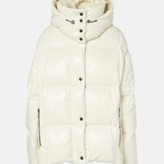 high quality designer Moncler Parana quilted down jacket in white