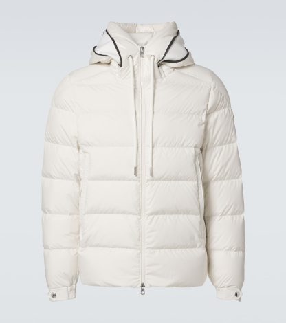 replica designer Moncler Cardere quilted down jacket in white