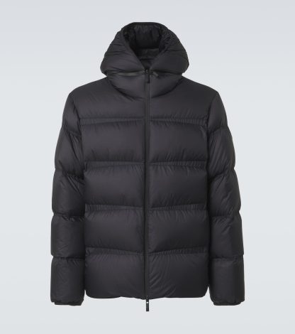 replica designer Moncler Masac quilted down jacket in black