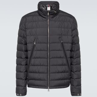 replica luxury Moncler Alfit quilted down jacket in black